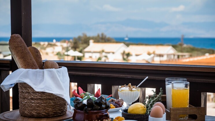 Akron Seascape Resort